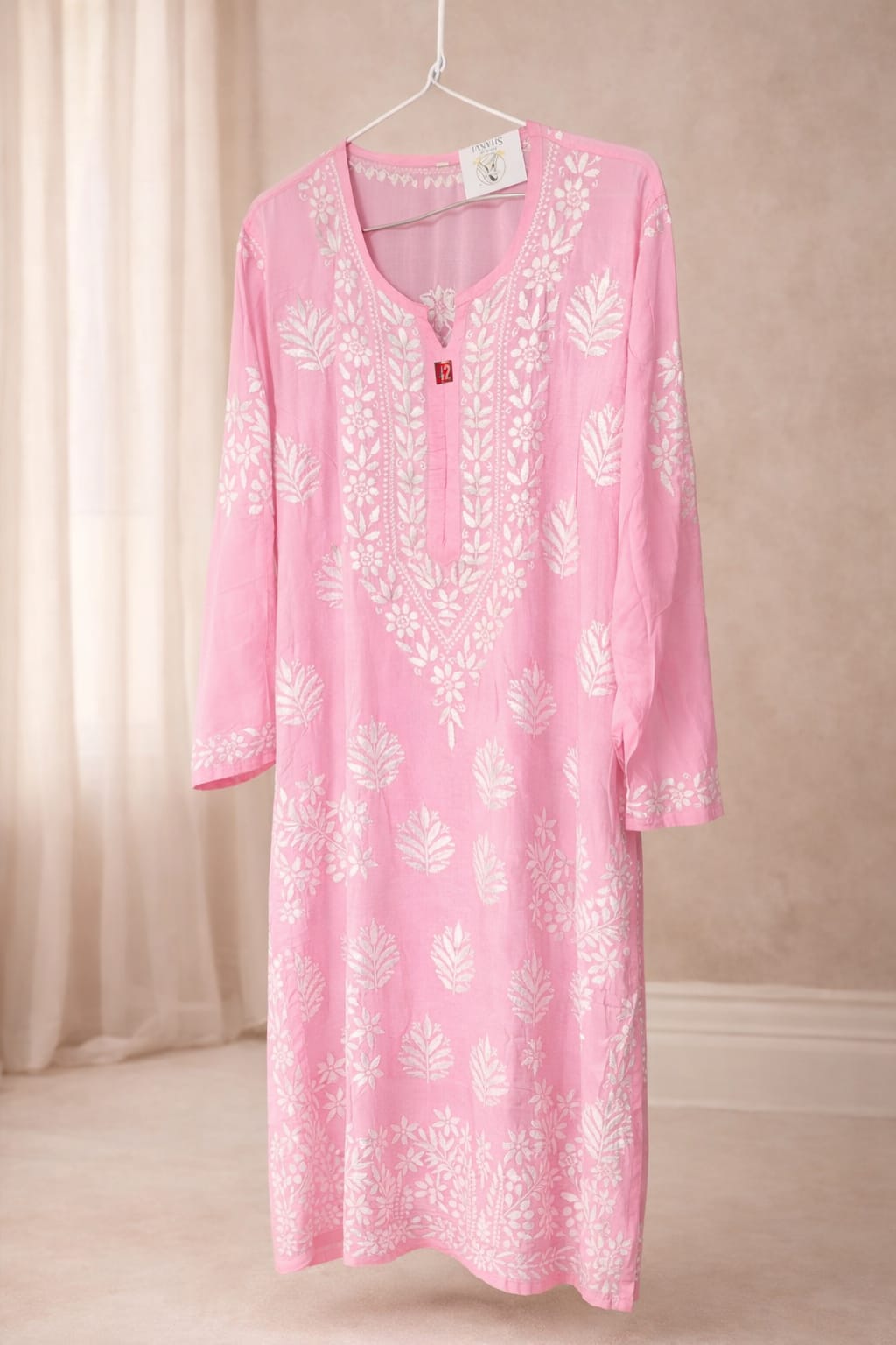 Chikan Kurti