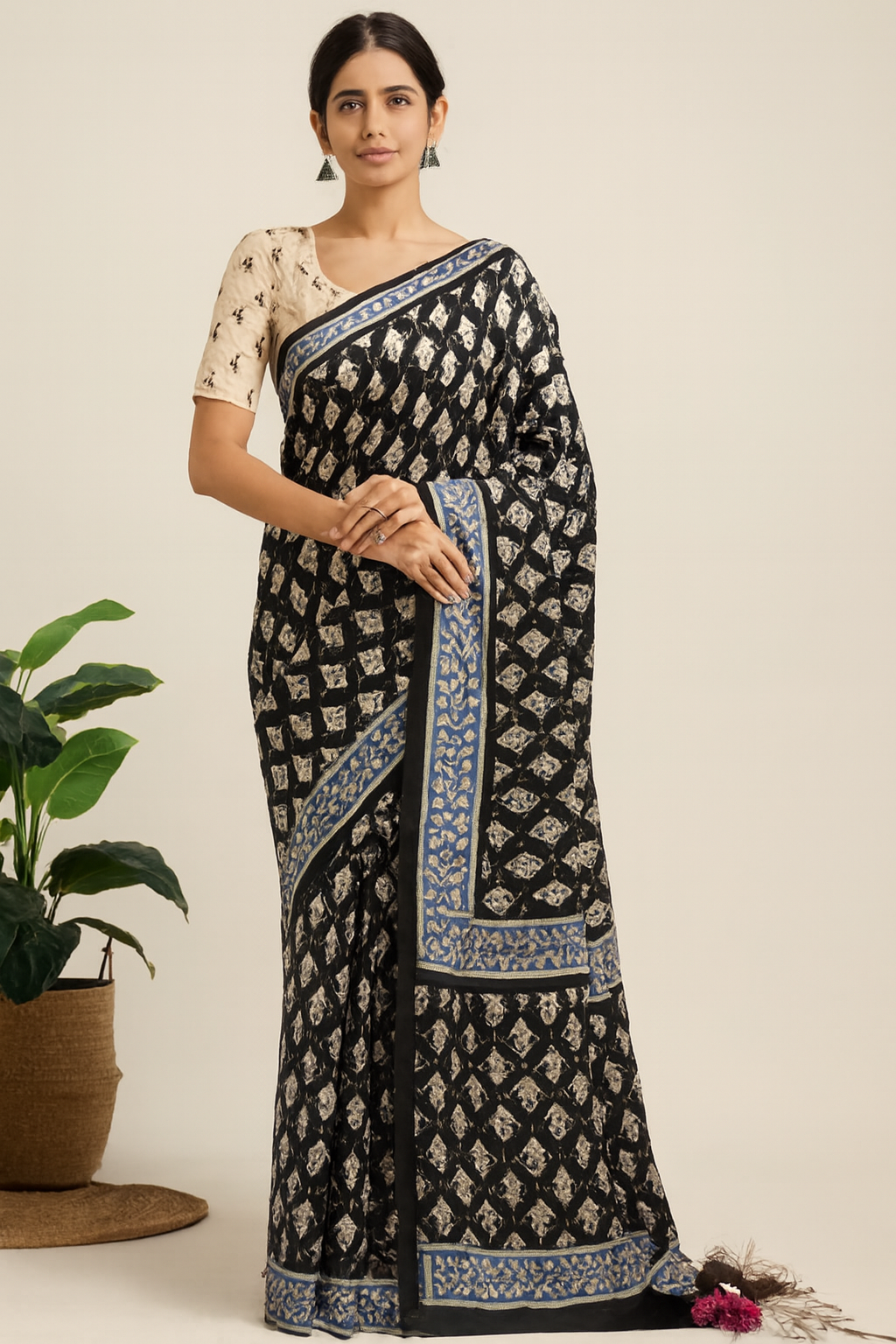 Pure Malmal cotton saree(Black)