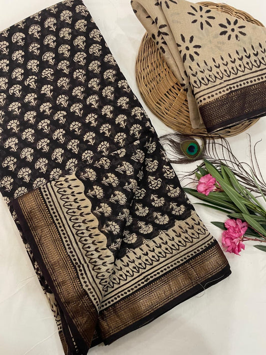Black Saree With Golden Border