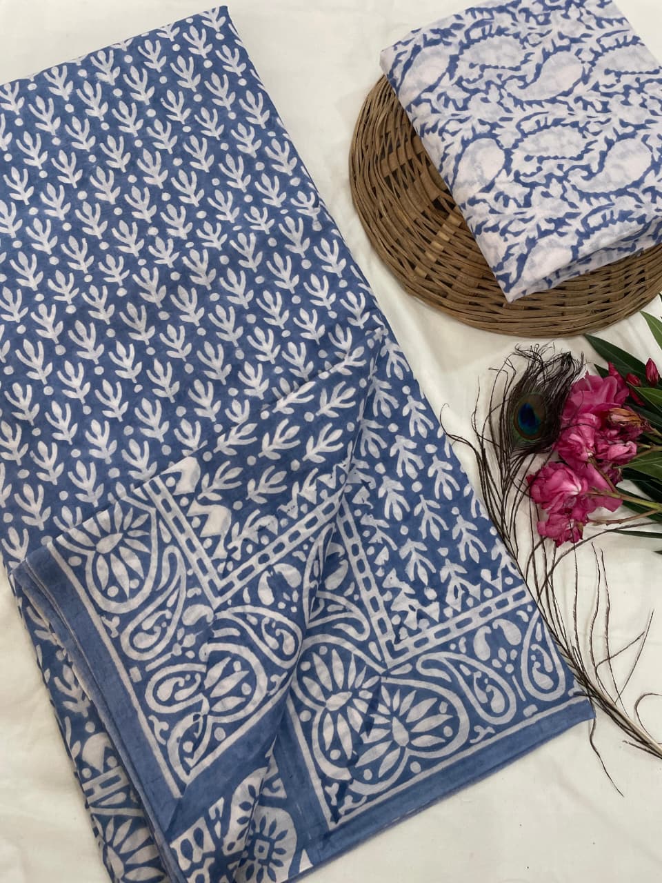 Pure Malmal cotton saree(navy)