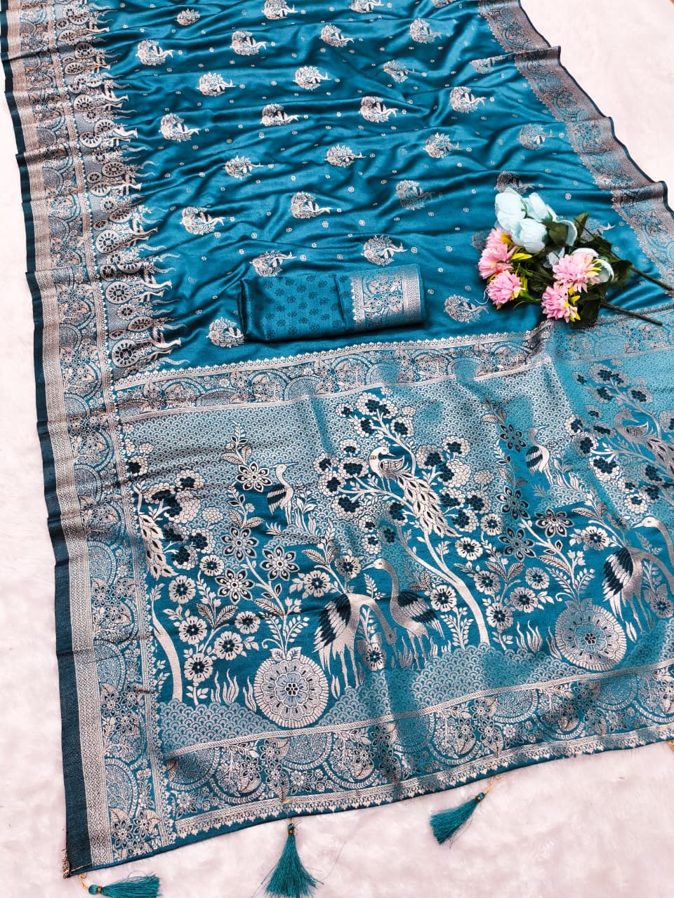 Satin mulberry silk saree with heavy pallu