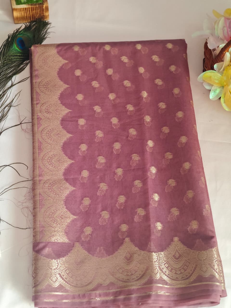 Georgette sculpt booti saree