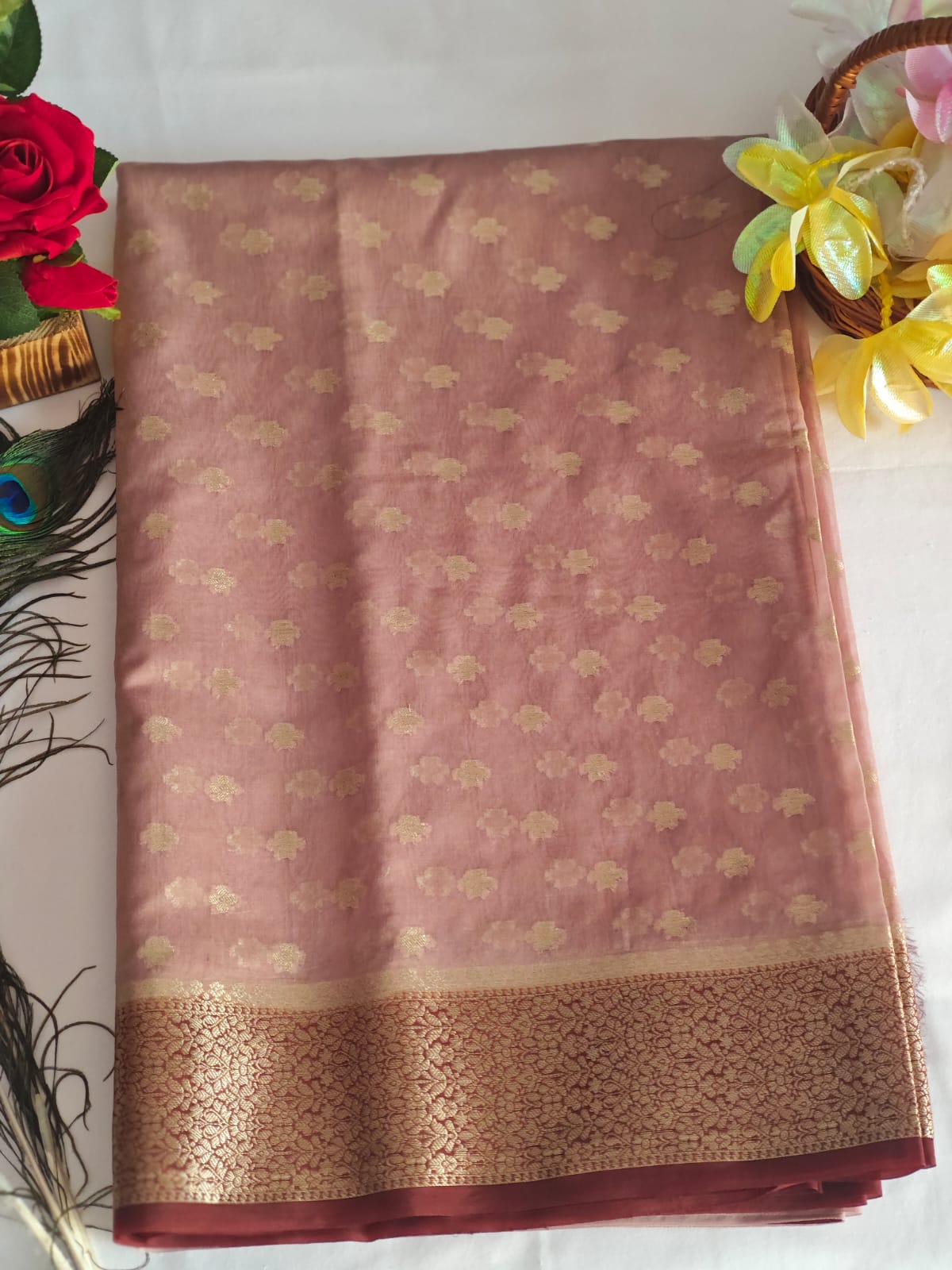 Georgette contrast border saree