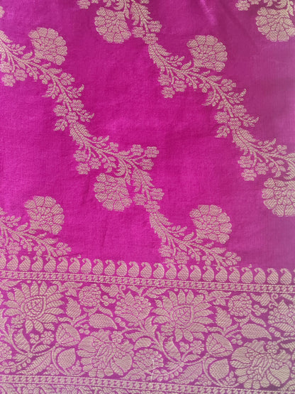 Magenta diagonal saree