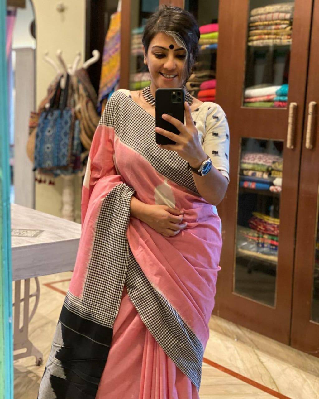 Grey & pink designer linen saree with digital print